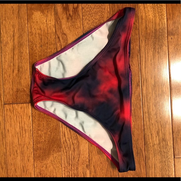 TIE DYE HALTER SWIM SET - Picture 2 of 3